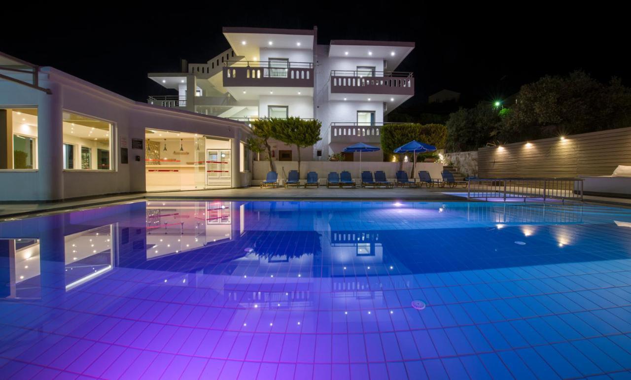 Varouxakis Hotel Platanés Exterior foto