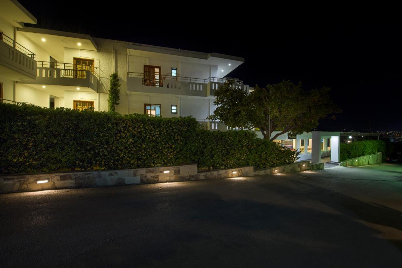 Varouxakis Hotel Platanés Exterior foto